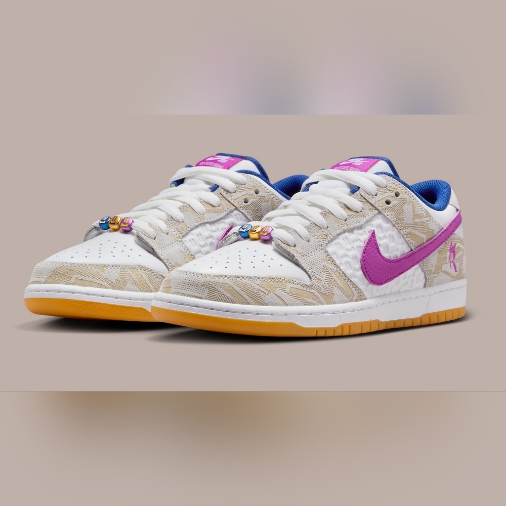 Nike Rayssa Leal SB Dunk - Size 8M 9.5W